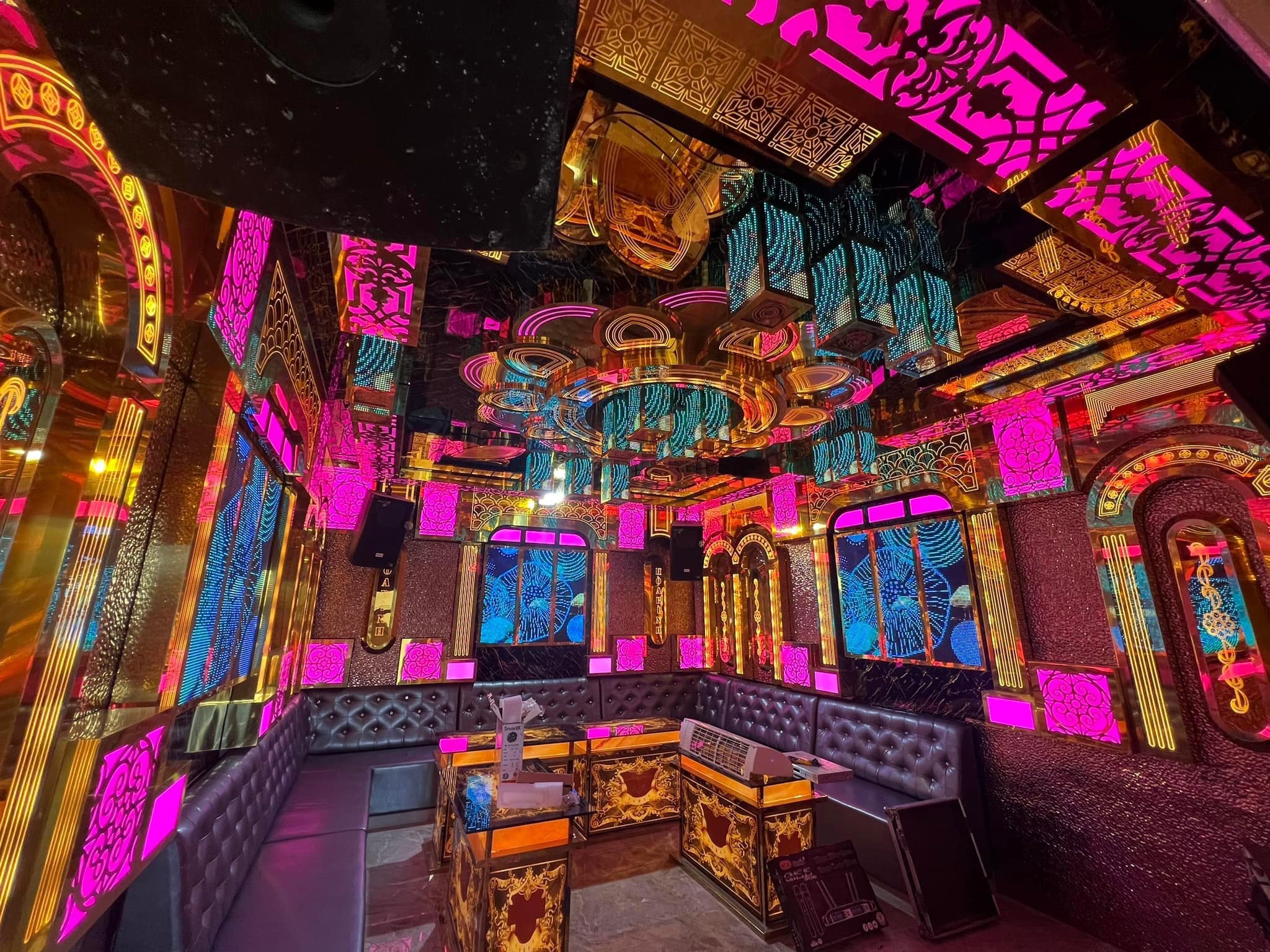 Quán KARAOKE HOÀ BÌNH (tx Long Mỹ )